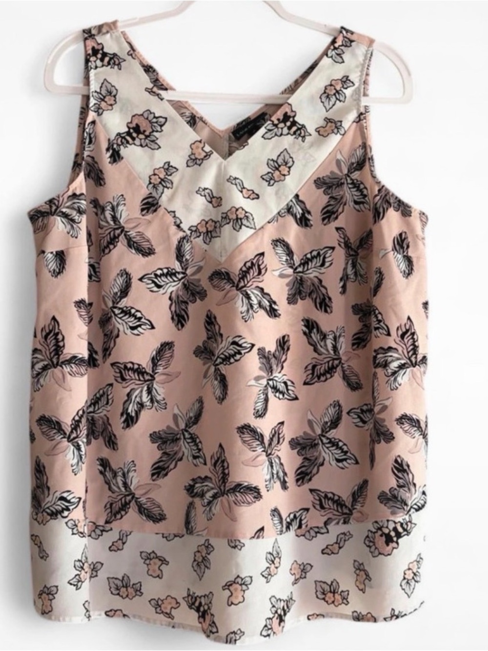 Lane Bryant Blush Pink Floral Sleeveless V-Neck Top